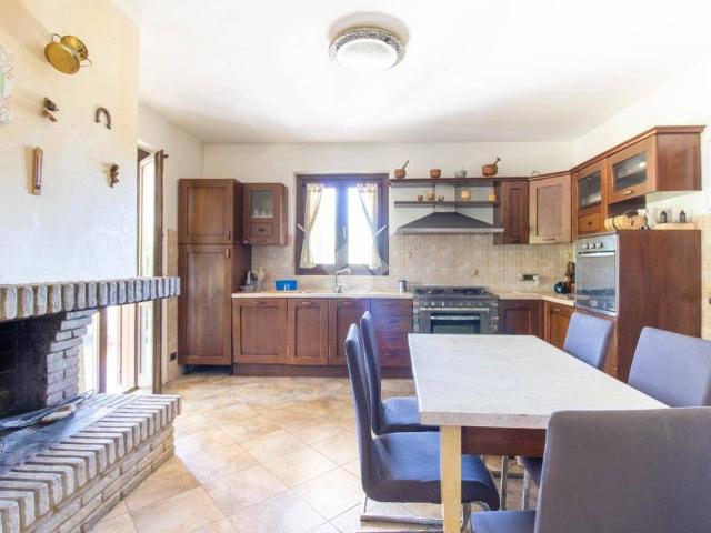 Villa Indipendente in vendita a Fonte Grande, Ortona