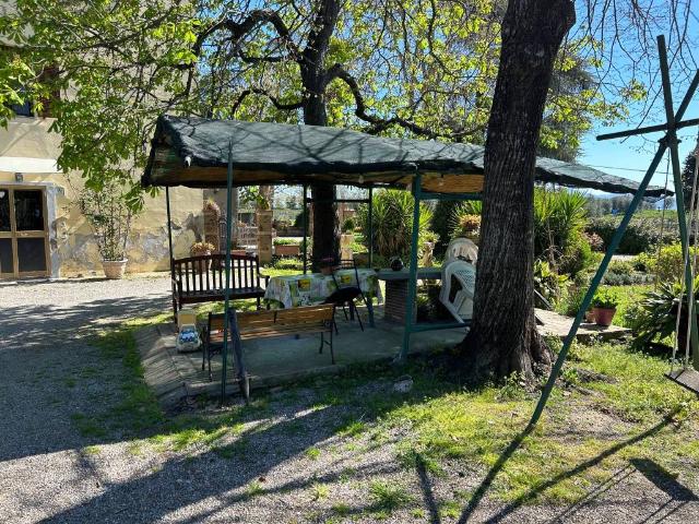 Villa Indipendente in vendita a Orvieto, Umbria