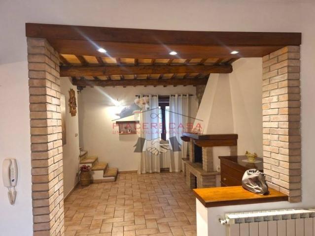 Villa Indipendente in vendita a Sferracavallo, Orvieto