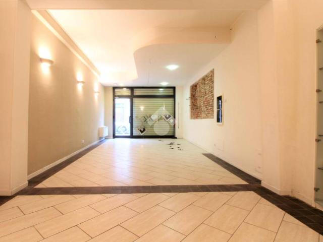 Villa Indipendente in vendita a Unione dei Comuni Bassa Bresciana Occidentale, Orzinuovi