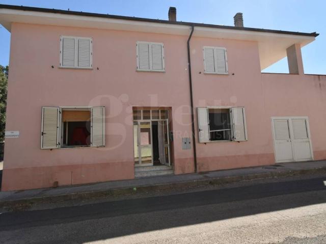 Villa Indipendente in vendita a Oschiri, Sardigna/Sardegna