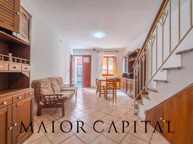 Villa Indipendente in vendita a Oschiri, Sardigna/Sardegna
