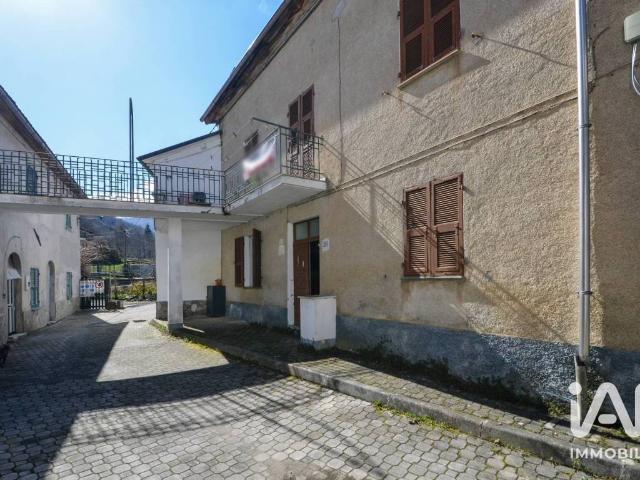 Villa Indipendente in vendita a Osiglia, Liguria