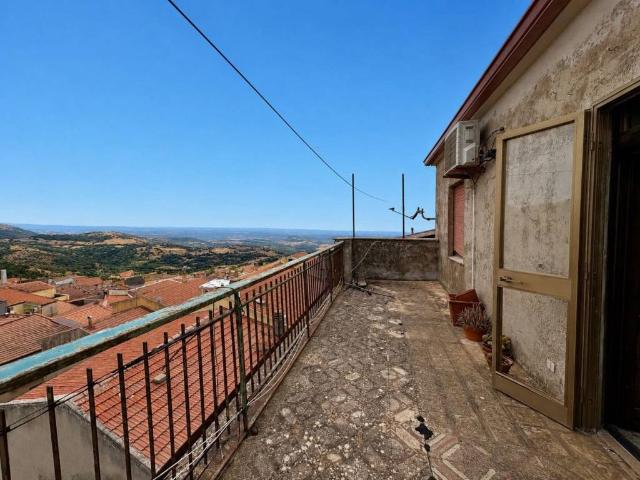 Villa Indipendente in vendita a Osilo, Sardigna/Sardegna