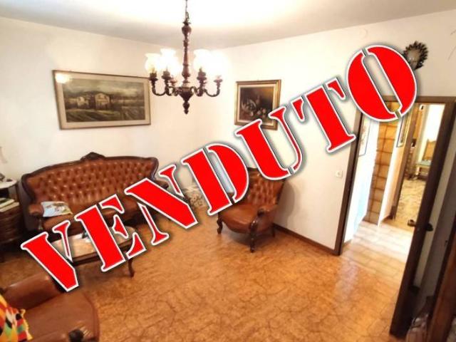 Villa Indipendente in vendita a Osio Sotto, Lombardia