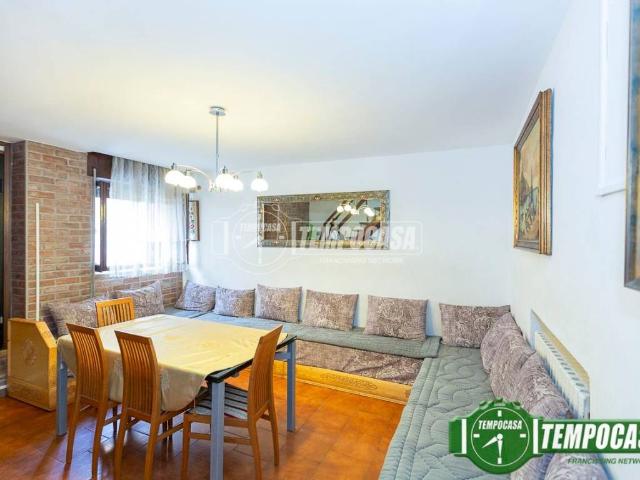 Villa Indipendente in vendita a Ospedaletto Lodigiano, Lombardia