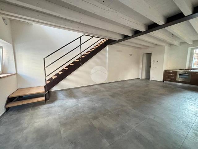 Villa Indipendente in vendita a Ospitaletto, Lombardia