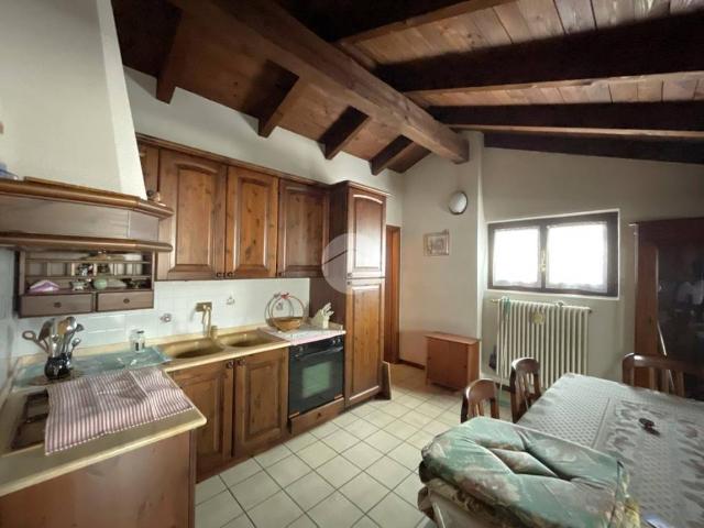Villa Indipendente in vendita a Comunità montana della valle Camonica, Ossimo Superiore