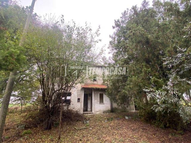 Villa Indipendente in vendita a Ostellato, Reggio Emilia