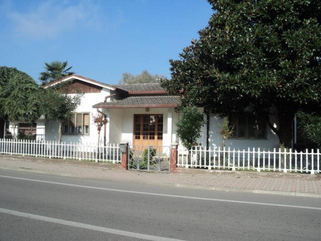 Villa Indipendente in vendita a Ostellato, Reggio Emilia