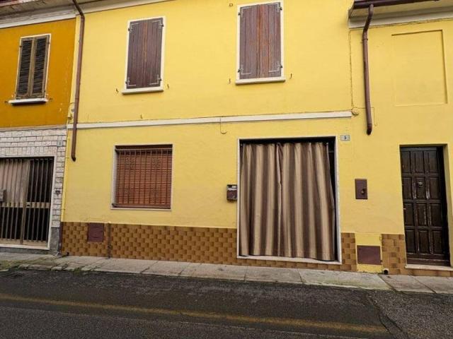 Villa Indipendente in vendita a Ostiano, Lombardia