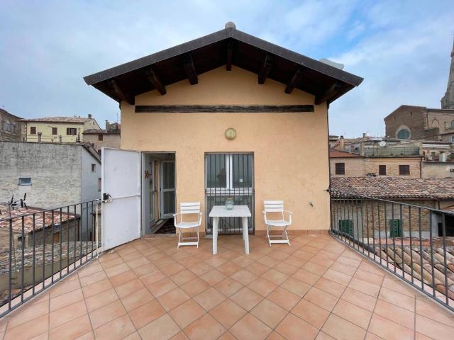 Villa Indipendente in vendita a Marche, Ancona