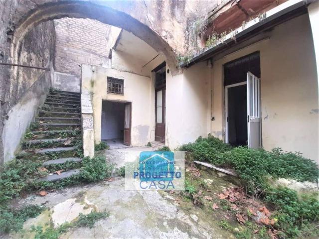 Villa Indipendente in vendita a Ottaviano, Campania