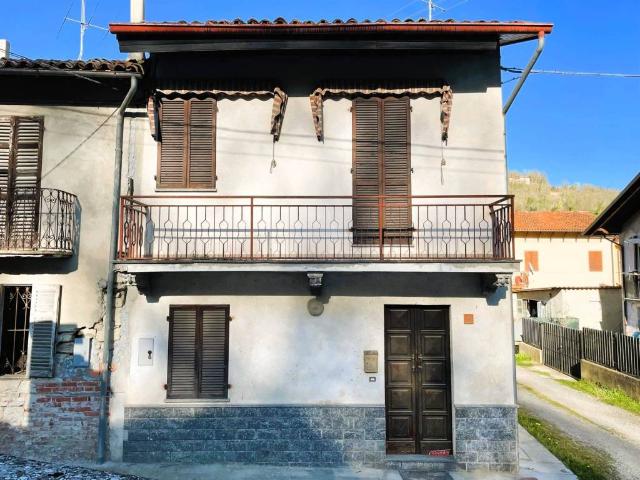 Villa Indipendente in vendita a Spinosa Alta, Piemonte