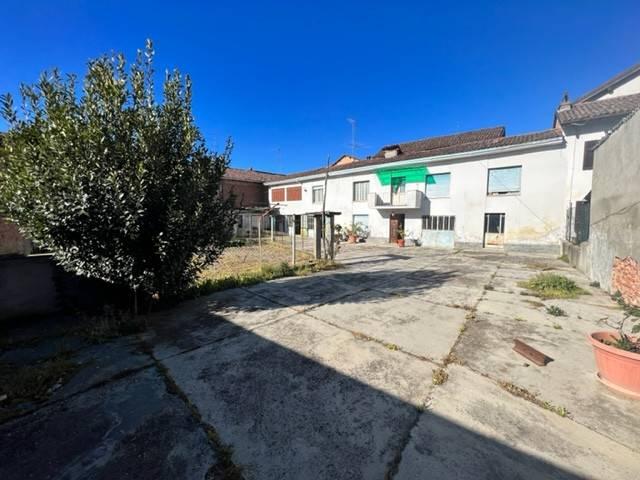 Villa Indipendente in vendita a Piemonte, Alessandria