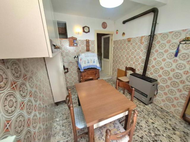 Villa Indipendente in vendita a Ovindoli, Abruzzo