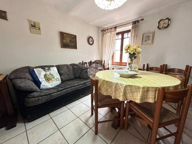 Villa Indipendente in vendita a Ovindoli, Abruzzo
