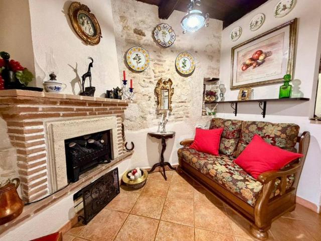 Villa Indipendente in vendita a Ovindoli, Abruzzo