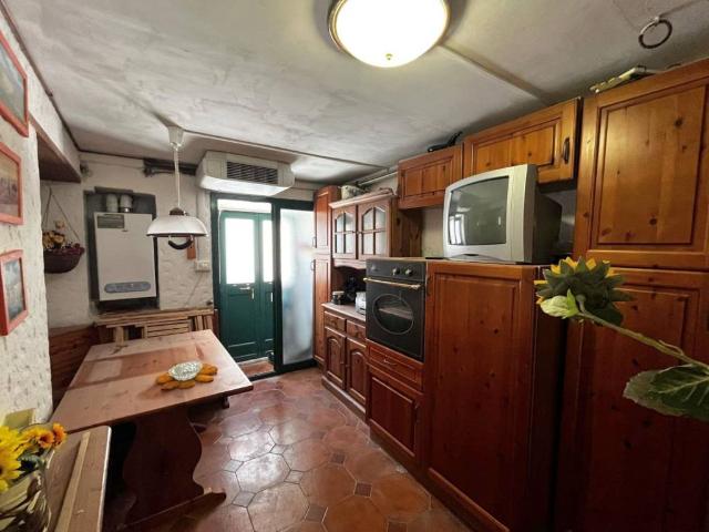 Villa Indipendente in vendita a Ovindoli, Abruzzo