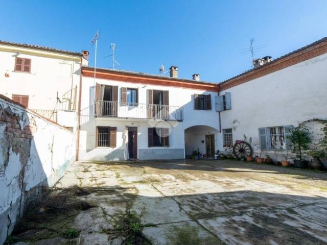Villa Indipendente in vendita a Piemonte, Alessandria