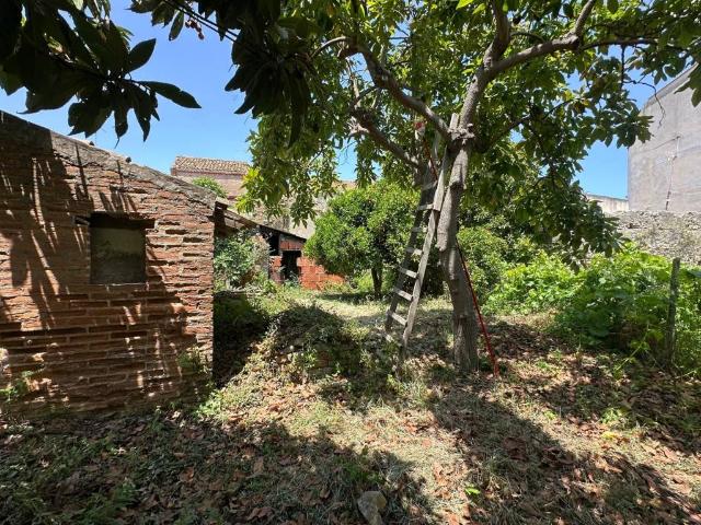 Villa Indipendente in vendita a Pace Del Mela, Sicilia