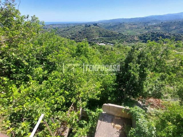Villa Indipendente in vendita a Pace Del Mela, Sicilia
