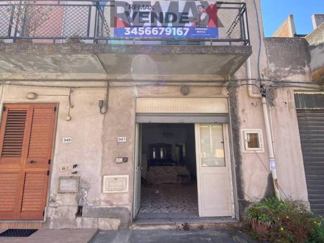 Villa Indipendente in vendita a Pace Del Mela, Sicilia