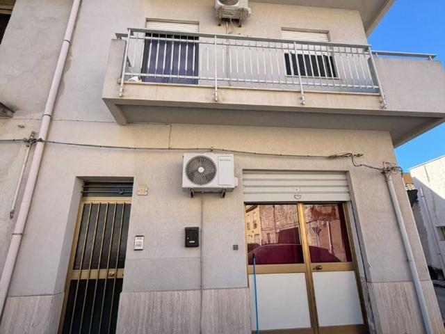 Villa Indipendente in vendita a Paceco, Trapani