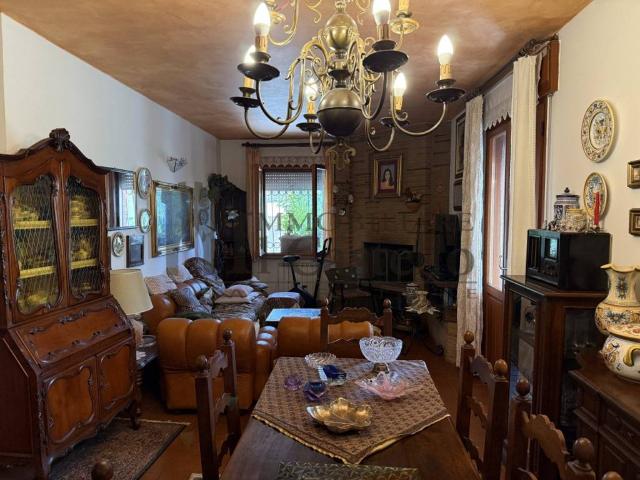 Villa Indipendente in vendita a Paciano, Umbria