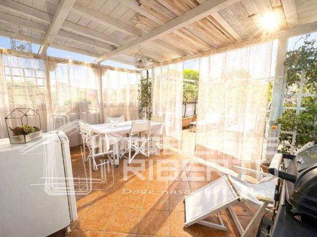 Villa Indipendente in vendita a Zona Omogenea Milano Nord, Paderno Dugnano