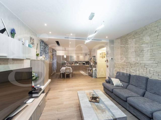 Appartamento in vendita a Zona Omogenea Milano Nord, Paderno Dugnano