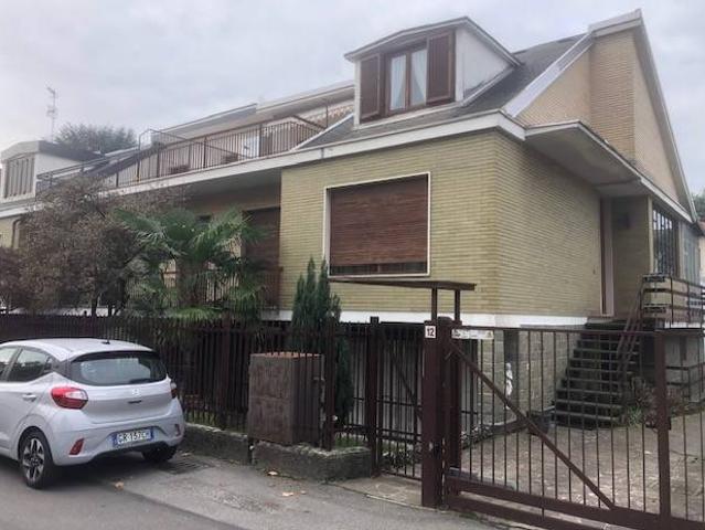 Villa Indipendente in vendita a Zona Omogenea Milano Nord, Paderno Dugnano