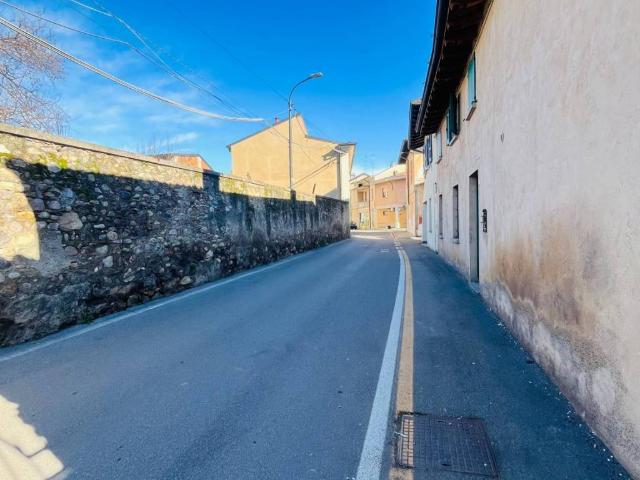 Villa Indipendente in vendita a Paderno Franciacorta, Lombardia