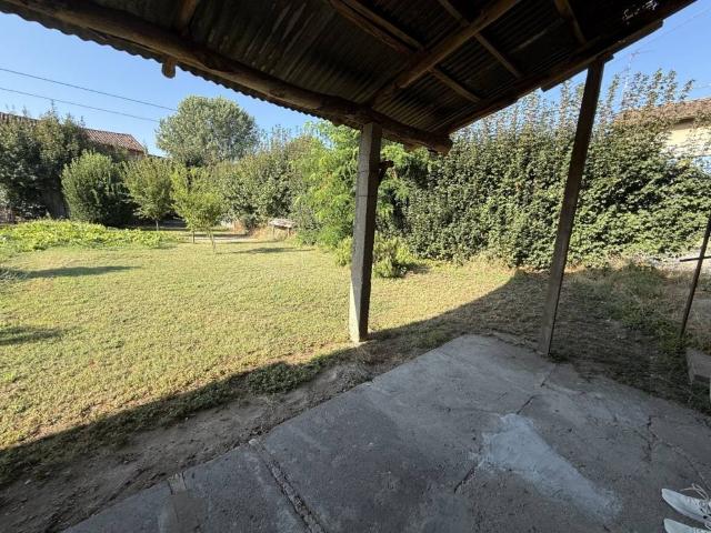 Villa Indipendente in vendita a Paderno Ponchielli, Lombardia