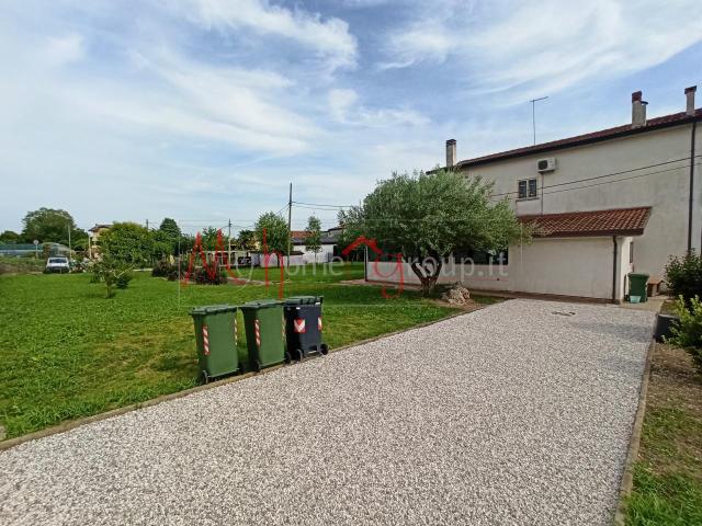 Villa Indipendente in vendita a Voltabarozzo, Padova
