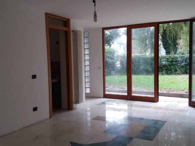 Villa Indipendente in vendita a Sacra Famiglia, Padova