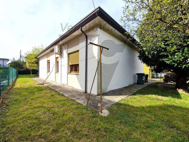 Villa Indipendente in vendita a Camin, Padova