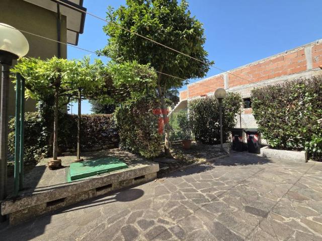 Villa Indipendente in vendita a Pontevigodarzere, Padova