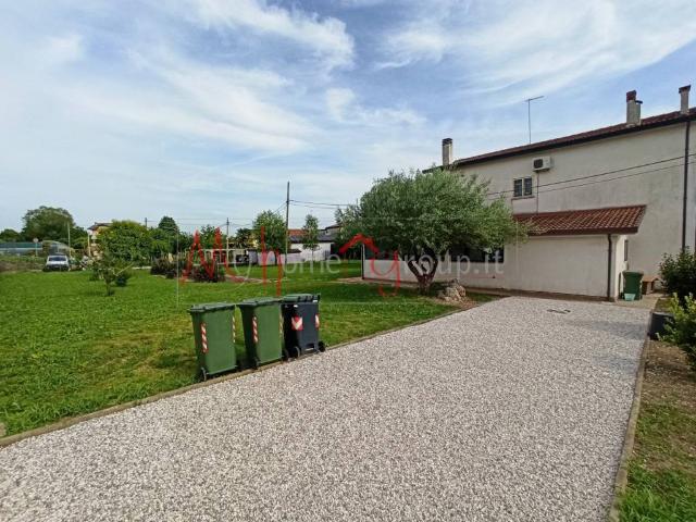Villa Indipendente in vendita a Voltabarozzo, Padova