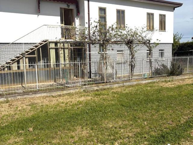 Villa Indipendente in vendita a Voltabarozzo, Padova