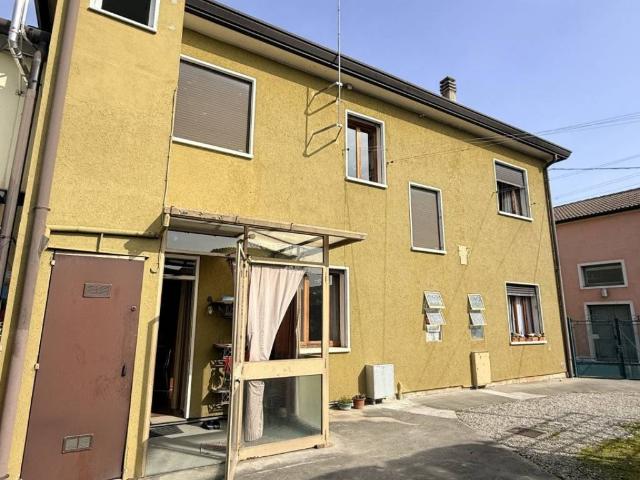 Villa Indipendente in vendita a Camin, Padova