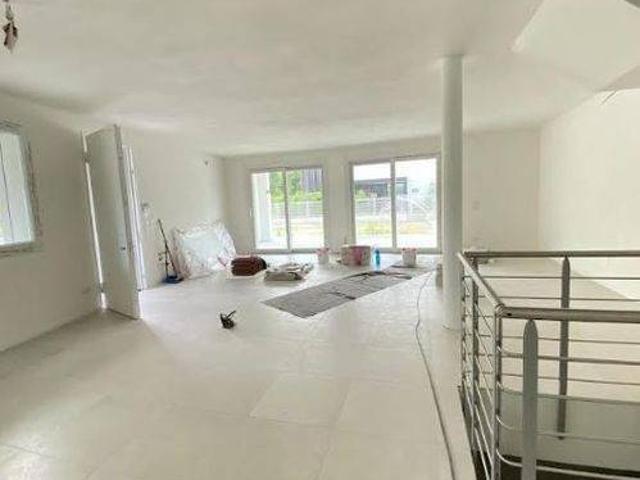 Villa Indipendente in vendita a Sacra Famiglia, Padova