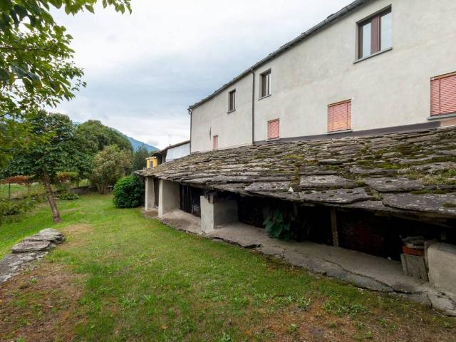 Villa Indipendente in vendita a Paesana, Cuneo
