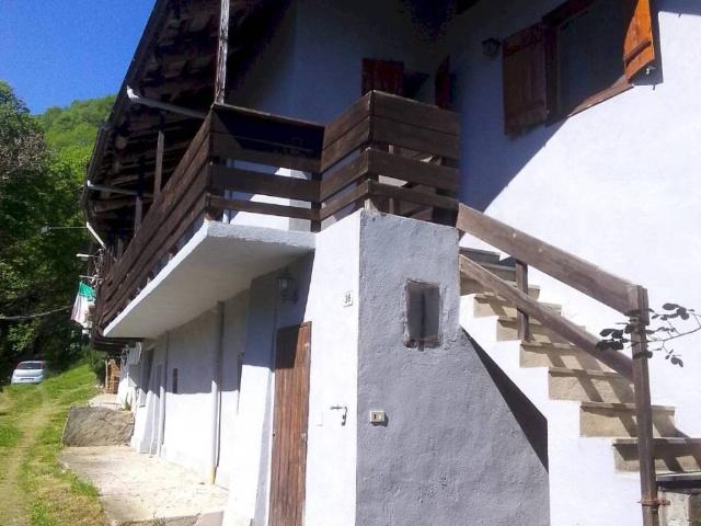 Villa Indipendente in vendita a Colletta di Paesana, Paesana