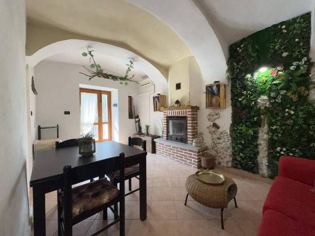 Villa Indipendente in vendita a Paesana, Cuneo