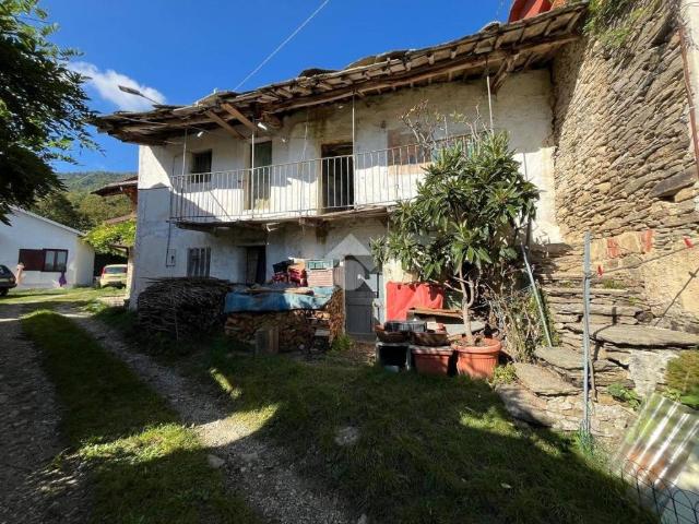 Villa Indipendente in vendita a Frazione Croce, Paesana