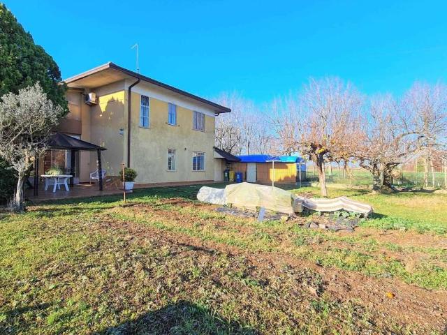 Villa Indipendente in vendita a Sovernigo, Paese
