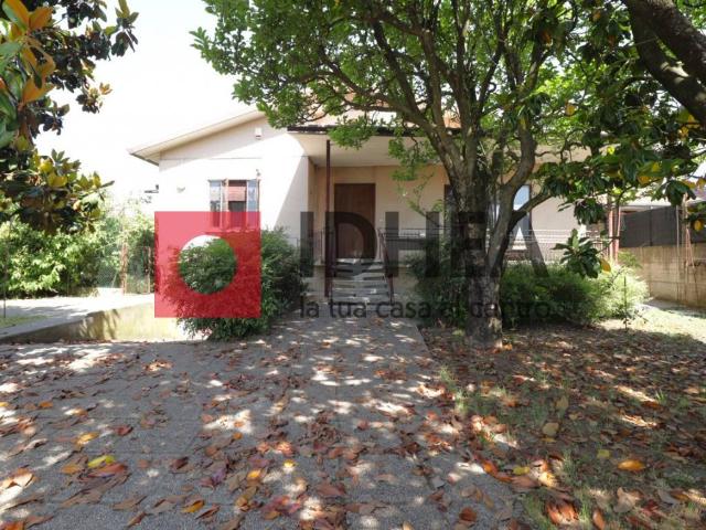 Villa Indipendente in vendita a Paese, Veneto