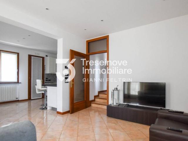 Villa Indipendente in vendita a Sovernigo, Paese