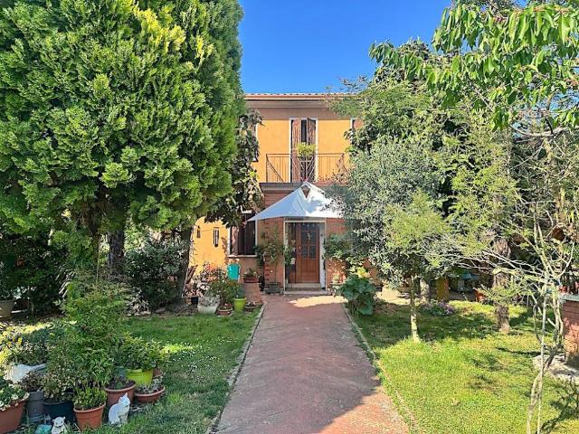 Villa Indipendente in vendita a Sovernigo, Paese